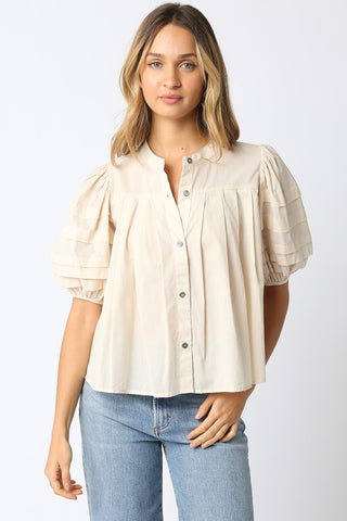 A1 Closet Staple Top in 2 colors